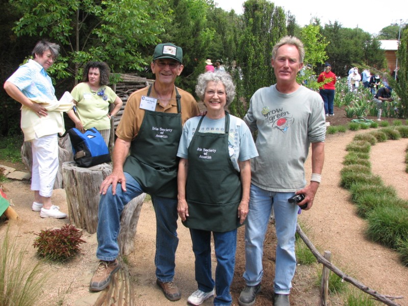 Charlie and Sonja Hensley, Roger Igo at The Natural Gardener